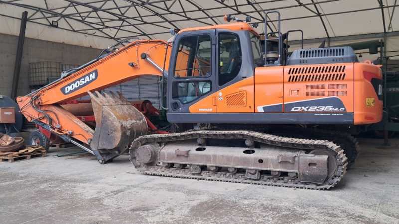 OmecoHub - DOOSAN DX235NLC